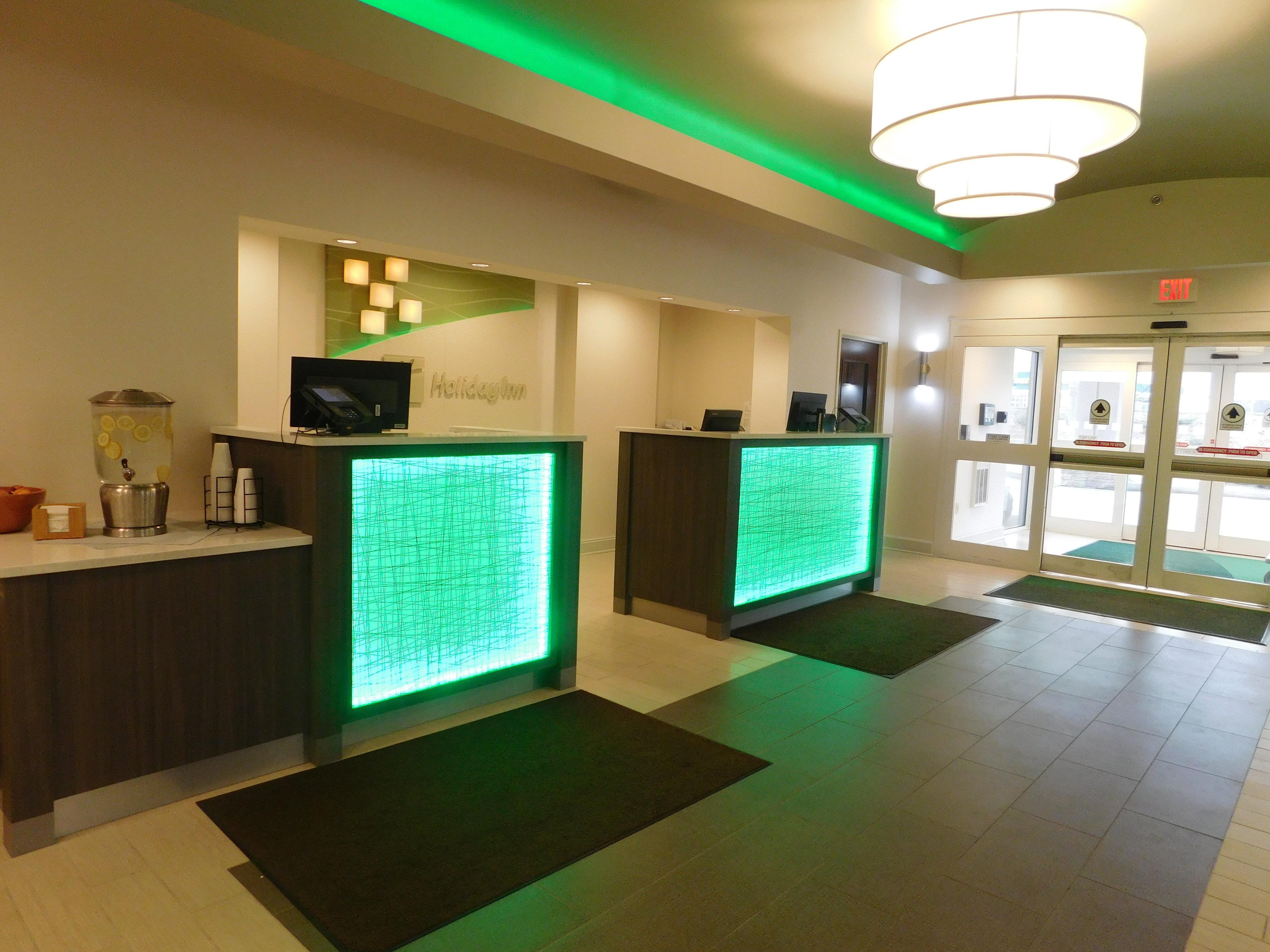 Hotel Holiday & - Marketplace By Ihg Rochester