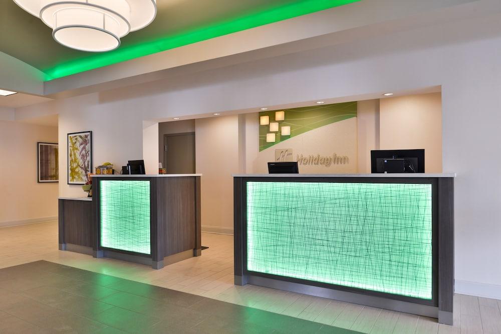 Hotel Holiday & - Marketplace By Ihg
