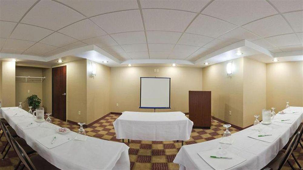 & - Marketplace By Ihg Hotel Rochester